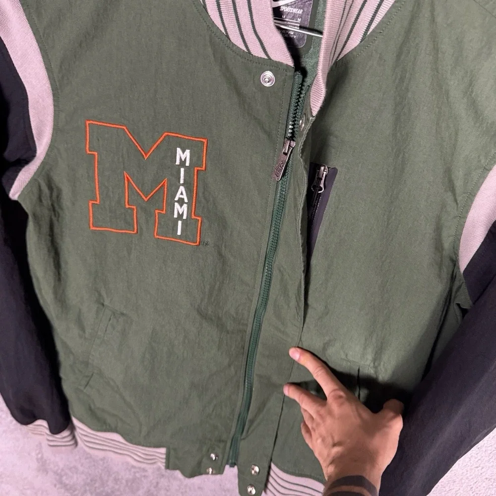 Miami Hurricanes Nike Jacket Mens M Tech Sportswear Bomber Full Zip Team Issued